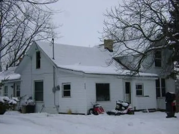 629 9th Ave, Union Grove, WI 53182