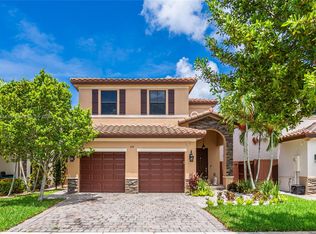 674 SE 33rd Ter, Homestead, FL 33033