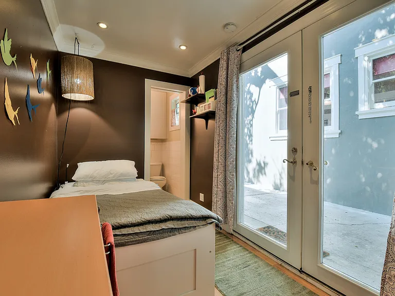 130 Seale Ave #COTTAGE — Photo 3