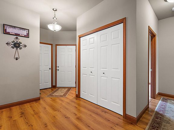 4th image of 7605 E 103rd Ave
