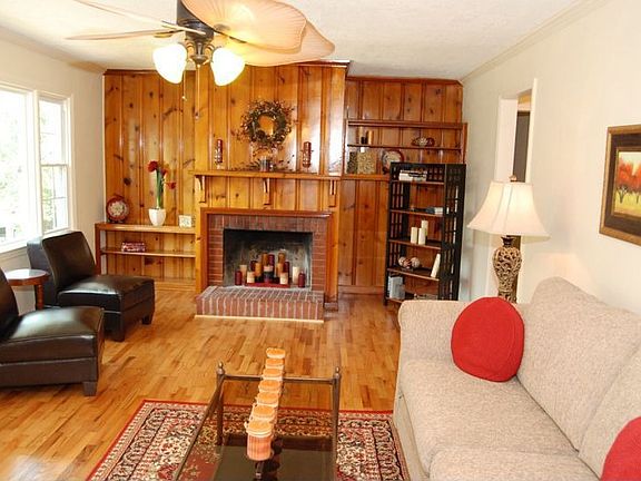 2nd image of 4404 S Wahli Dr