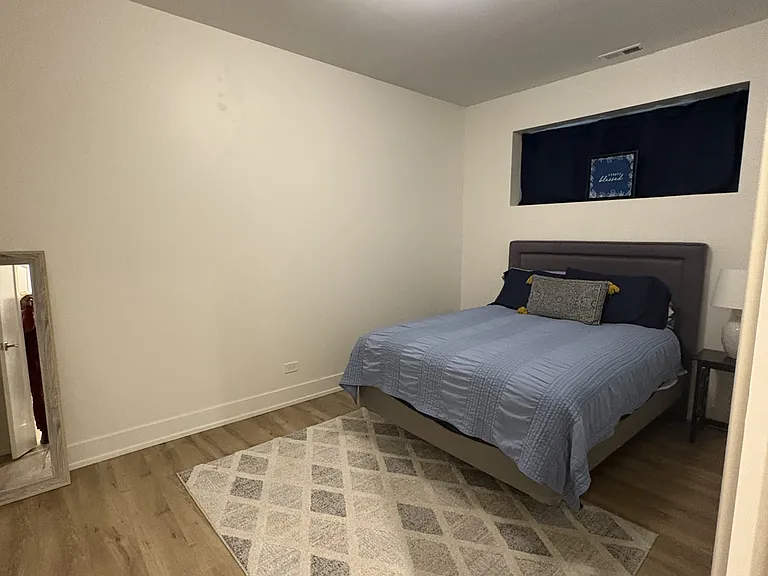 6317 S Rhodes Ave — Photo 11