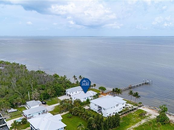 4th image of 8550 Ebbtide Way