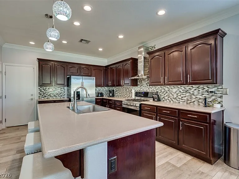 5056 Shadow Palm Ct — Photo 4