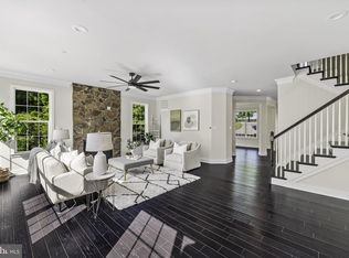 9331 Ravenridge Rd, Parkville, MD 21234