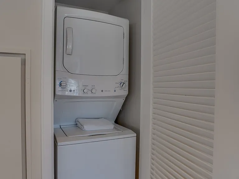 Washer/Dryer