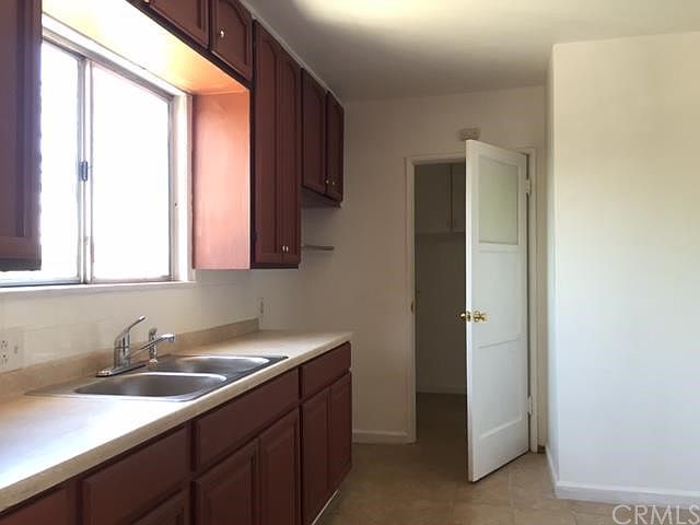 2nd image of 1019 S Clymar Ave