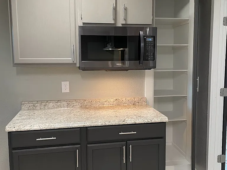 Park Place Apartments — Photo 43