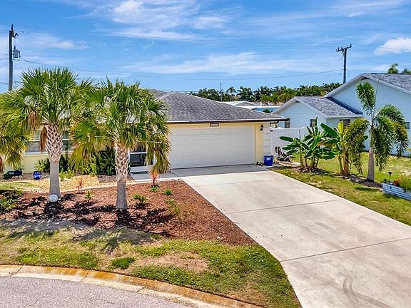 5th image of 5729 Augusta Cir