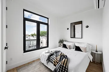 Rented by Nest Seekers International