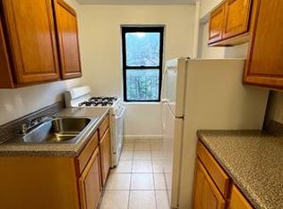 1366 New York Ave APT 4B, Brooklyn, NY 11210