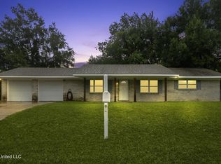 203 Delores St, Bay Saint Louis, MS 39520
