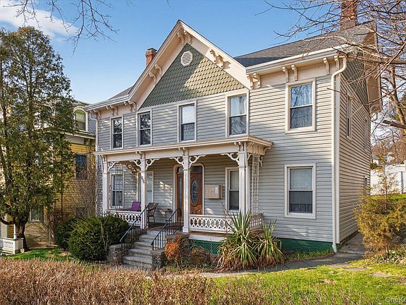 2nd image of 1206 Main Street