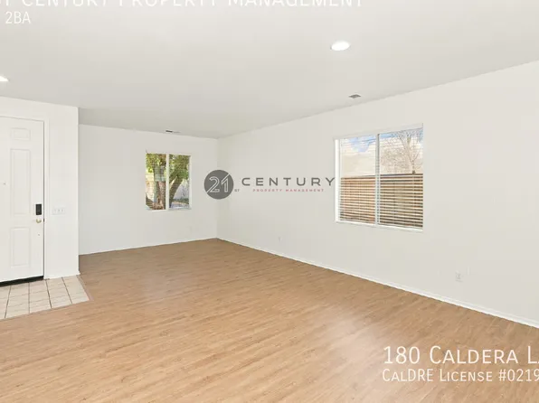 180 Caldera Ln, Hemet, CA 92545