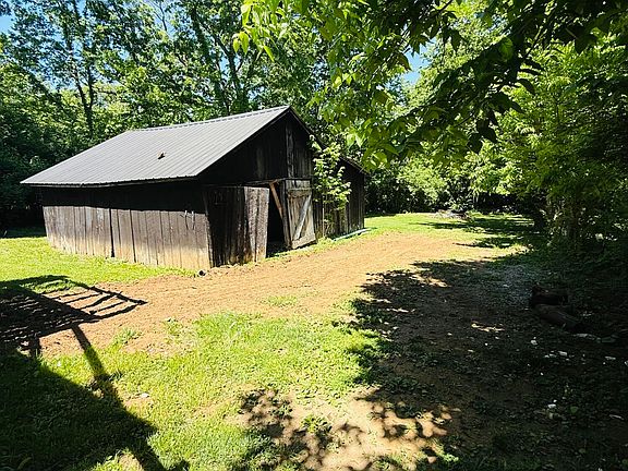 4th image of 3004 Cane Ridge Rd