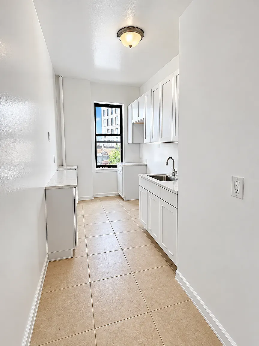 159 Eastern Parkway — Photo 2