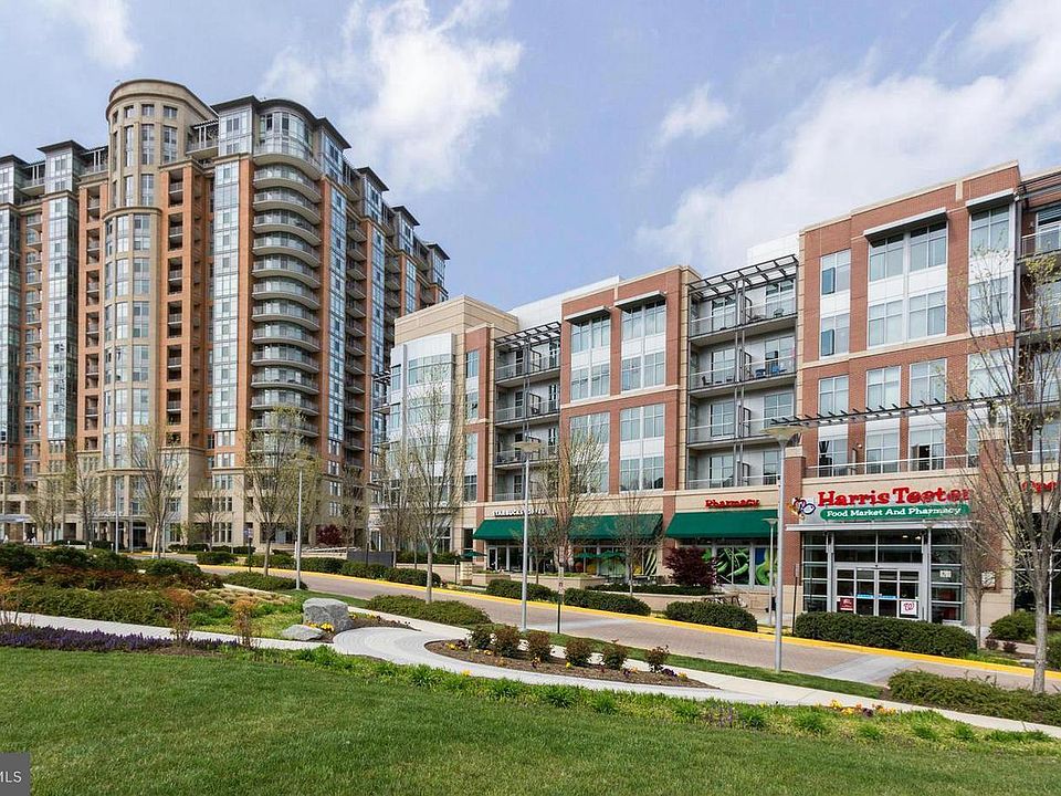 1st image of 8220 Crestwood Heights Dr APT 1017