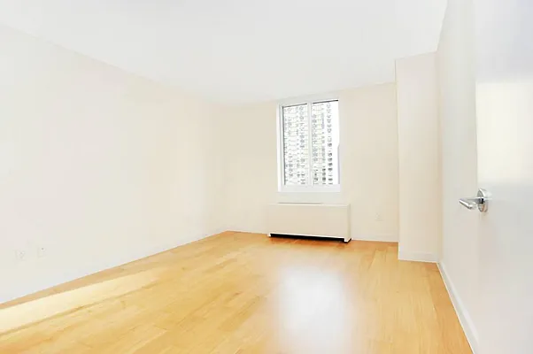 Rented by Town Residential | media 39