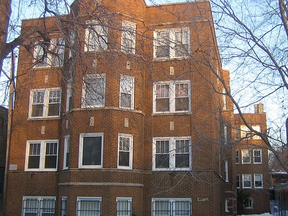 2nd image of 4923 N Hermitage Ave APT 1W