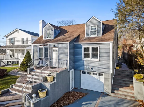 6 May Street, Huntington Station, NY 11746