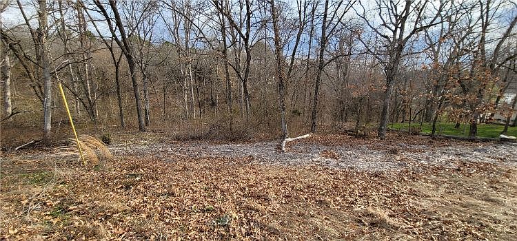 1st image of 24 Dunkeld Dr #25