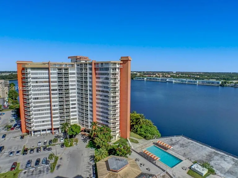 1351 NE Miami Gardens Dr #806E — Photo 24