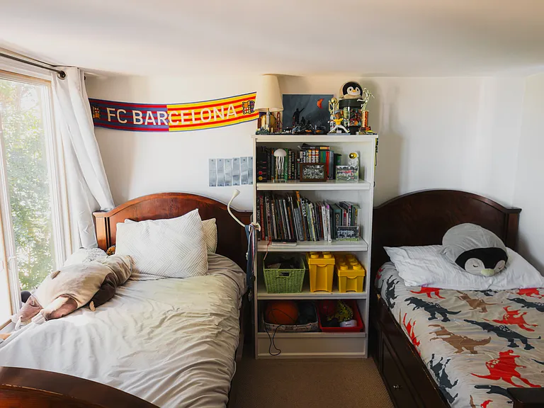 10 Hill St #1 — Photo 8