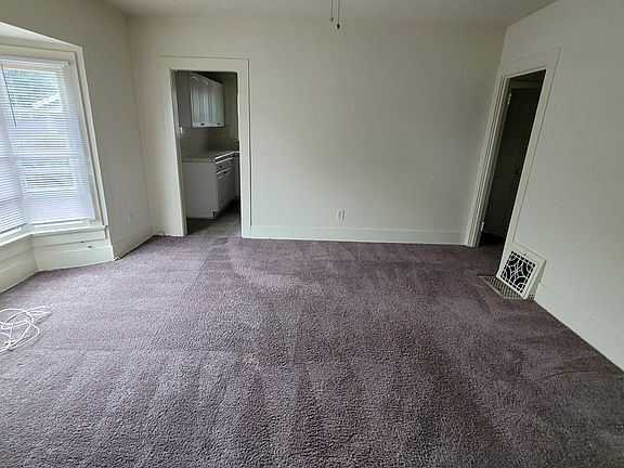 5th image of 812 Myrtle Ave #812