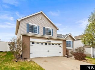 19633 X St, Omaha, NE 68135