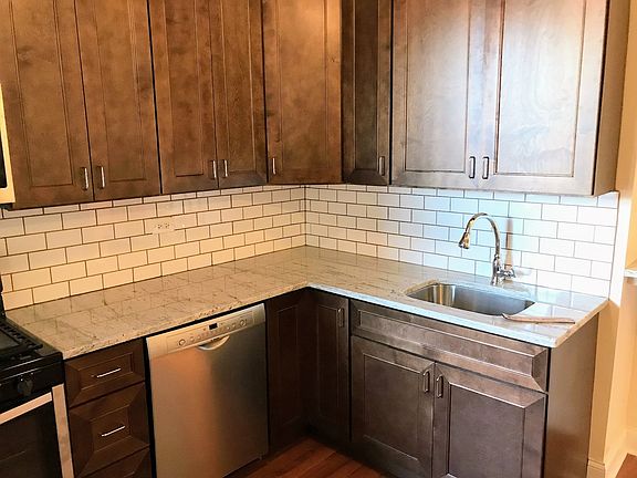 5th image of 2502 N Kedzie Blvd APT 3