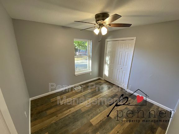 5th image of 818 SE 19th St