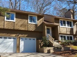 185 Sheringham Dr, Roswell, GA 30076