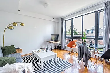 324 Grand Avenue, #4G