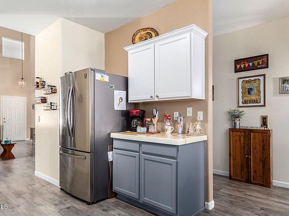 5th image of 13279 W Ventura St #1