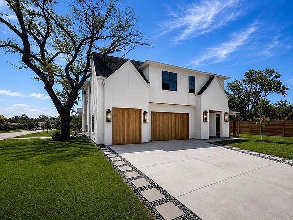 2nd image of 1237 Althea Dr