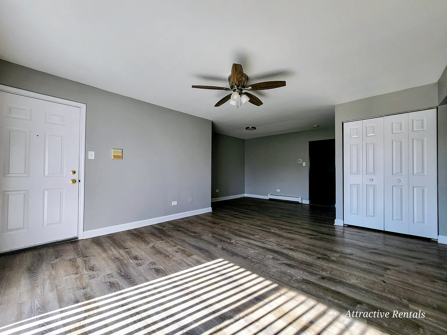 2 bed, $1,400 — Photo 2