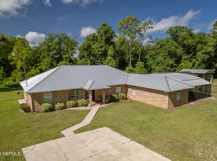 224 Crocus Ln, Hawthorne, FL 32640