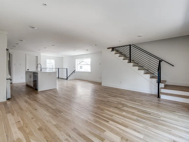 1612 Grigsby Ave #102 — Photo 12