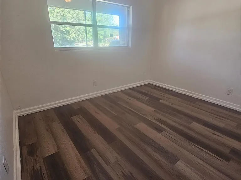 3131 N 10th Ave — Photo 11