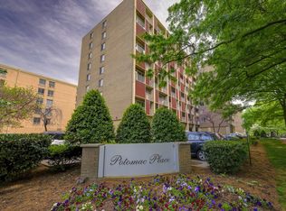 800 4th St SW APT N518, Washington, DC 20024