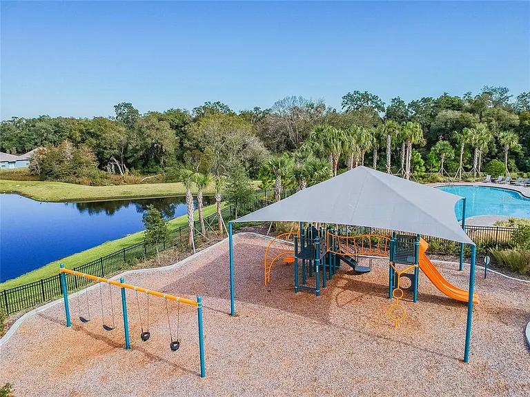 35977 Morse Willow Ct — Photo 88