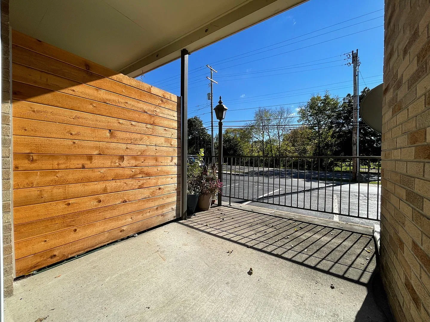 1 bed, 1.0 bath, 550 sqft, $1,195 — Photo 4