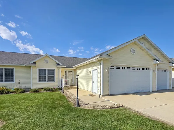 32445 Vail Ave, New Hartford, IA 50660