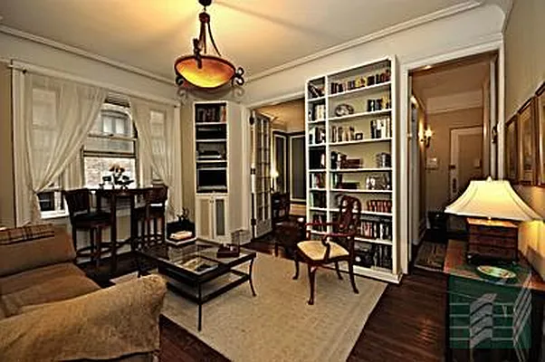 Sold by Argo Residential | media 18