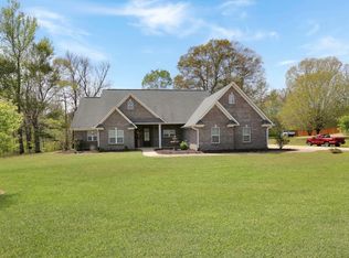 129 Pebble Beach Dr, Vicksburg, MS 39183