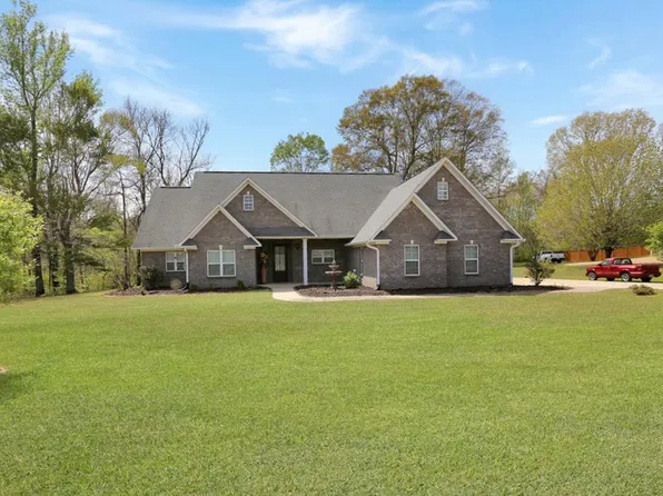 129 Pebble Beach Dr, Vicksburg, MS 39183