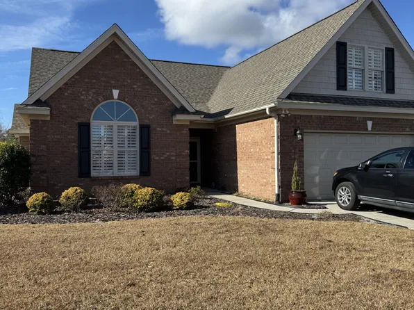 35 Scotlands Court, Hampstead, NC 28443