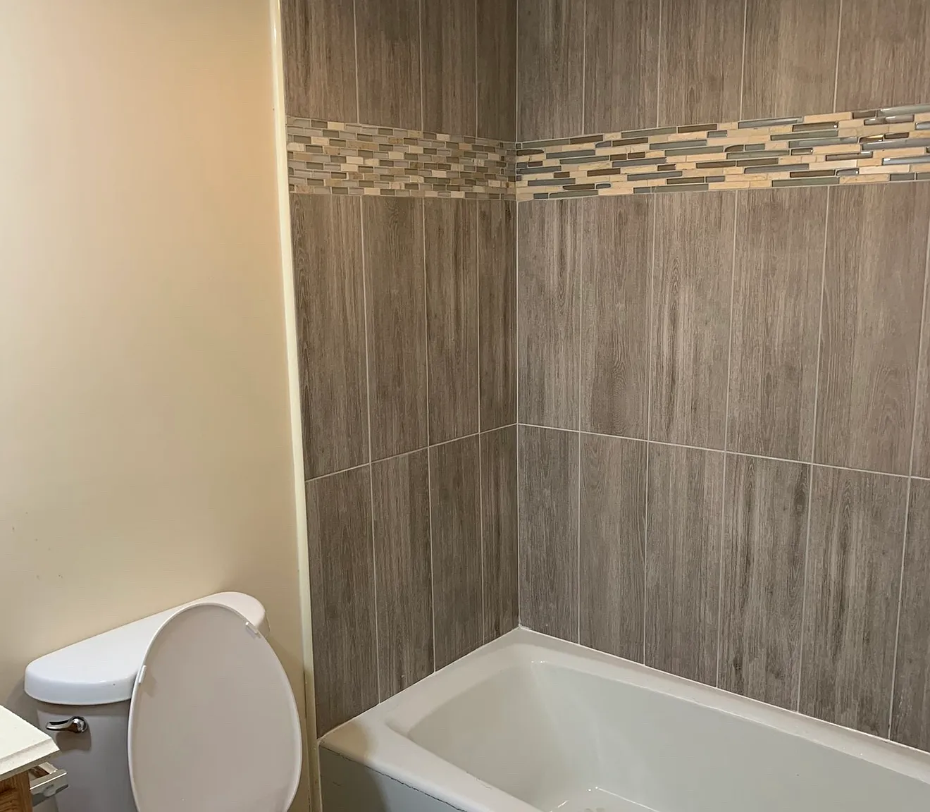2 bed, 500 sqft, $1,450 — Photo 3