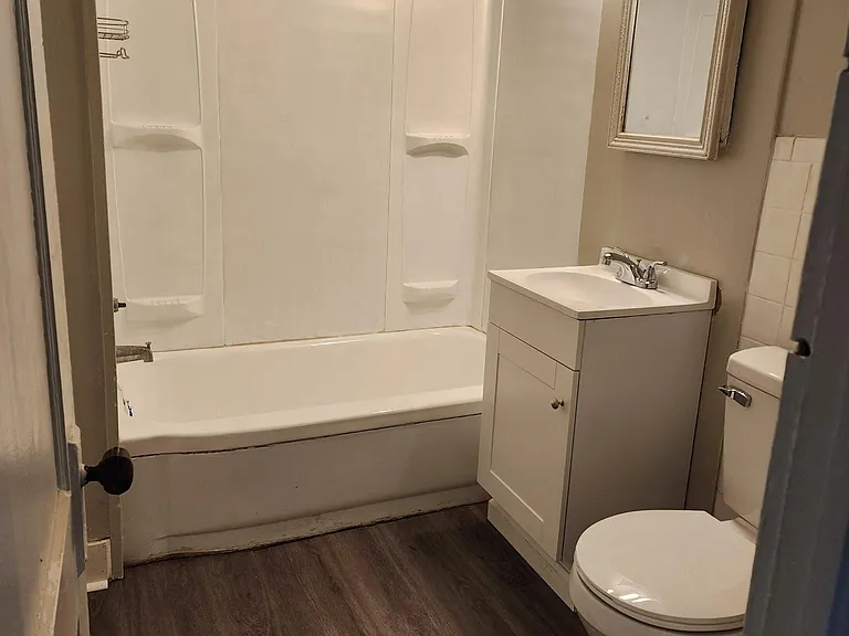 22 Lincoln Ave #2N — Photo 4