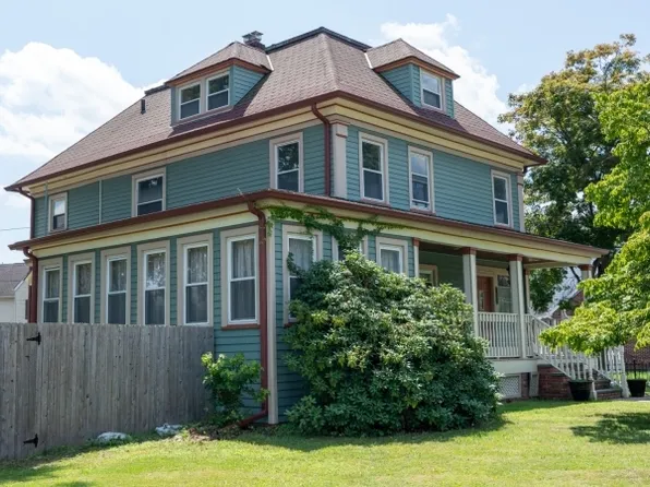 288 Paterson Ave, Little Falls Twp., NJ 07424